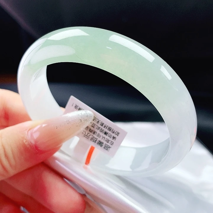 翡翠未镶嵌手镯51圈