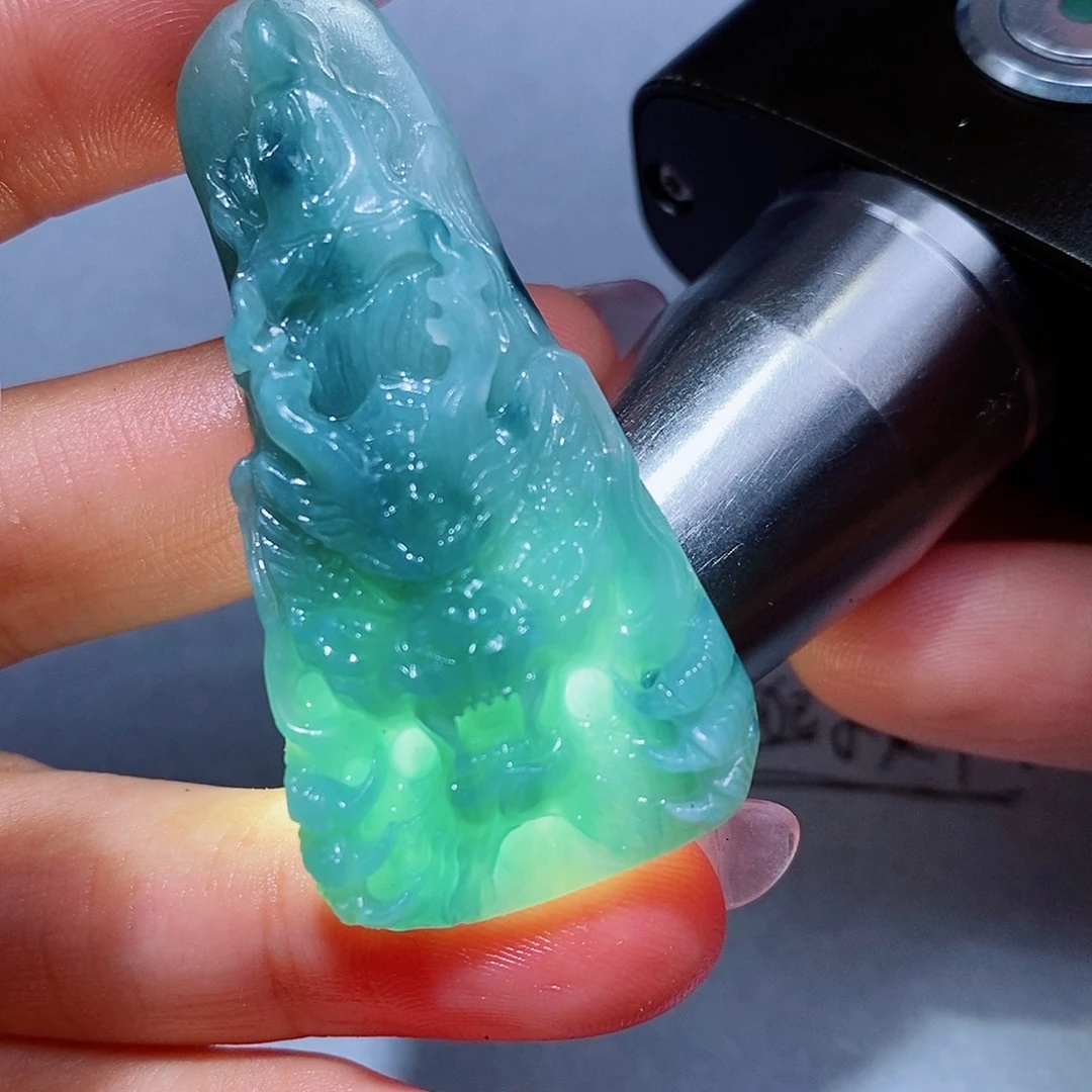 定制翡翠未镶嵌翡翠