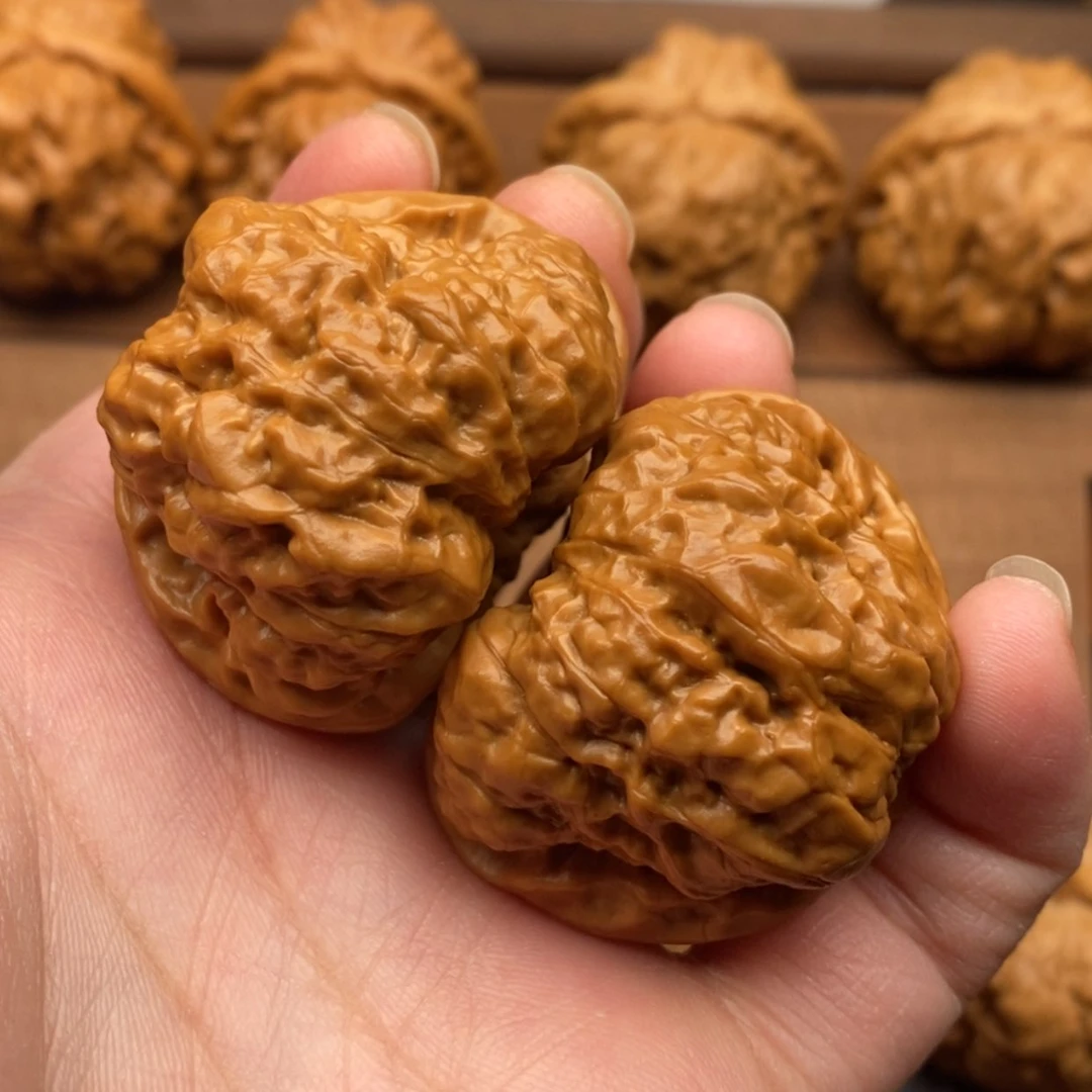 【闪购商品】文玩核桃把件边41左右