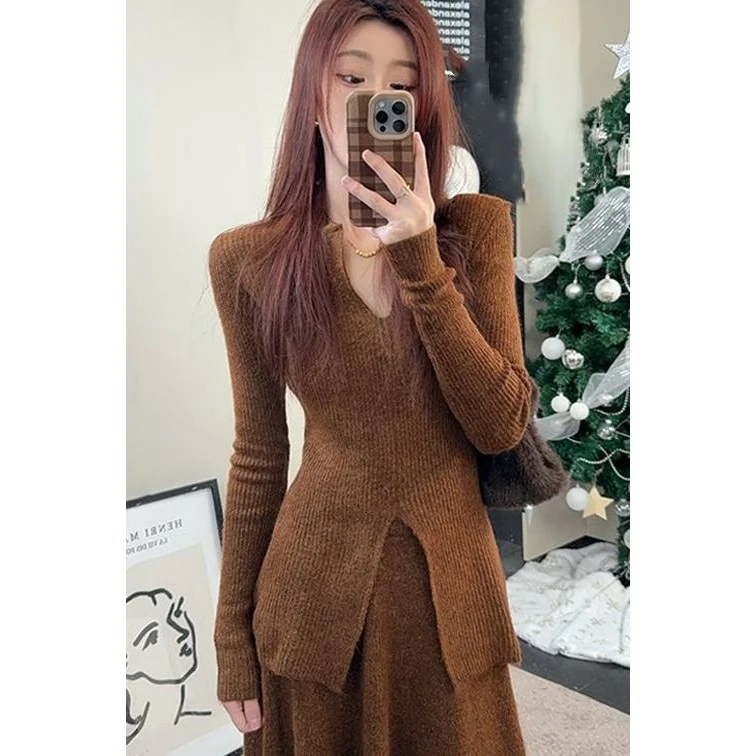 老钱风美拉德v领开叉针织套装女秋冬新款温柔风高腰半身长裙毛衣