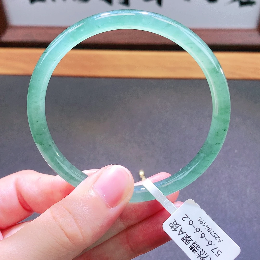 翡翠未镶嵌手镯天然翡翠