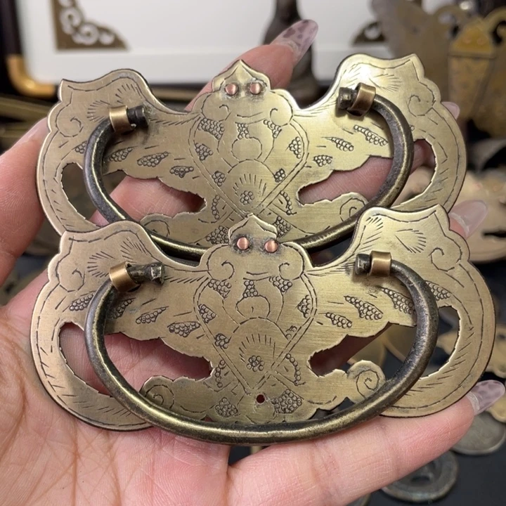 蝙蝠拉手一对蝙蝠