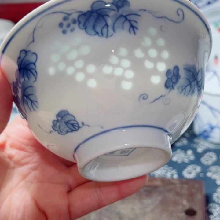 青花玲珑5寸饭碗葡萄