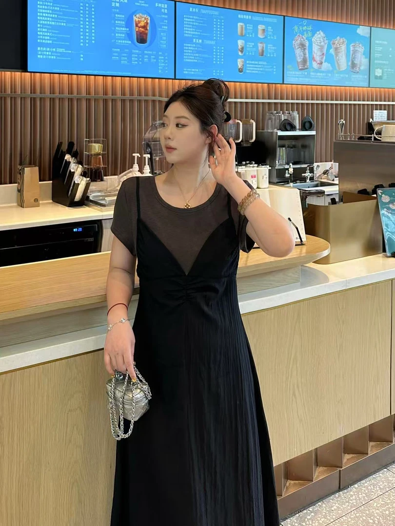 琪琪怪怪大码女装【夏日舒适区】假两件休闲气质拼接连衣裙D17095QD