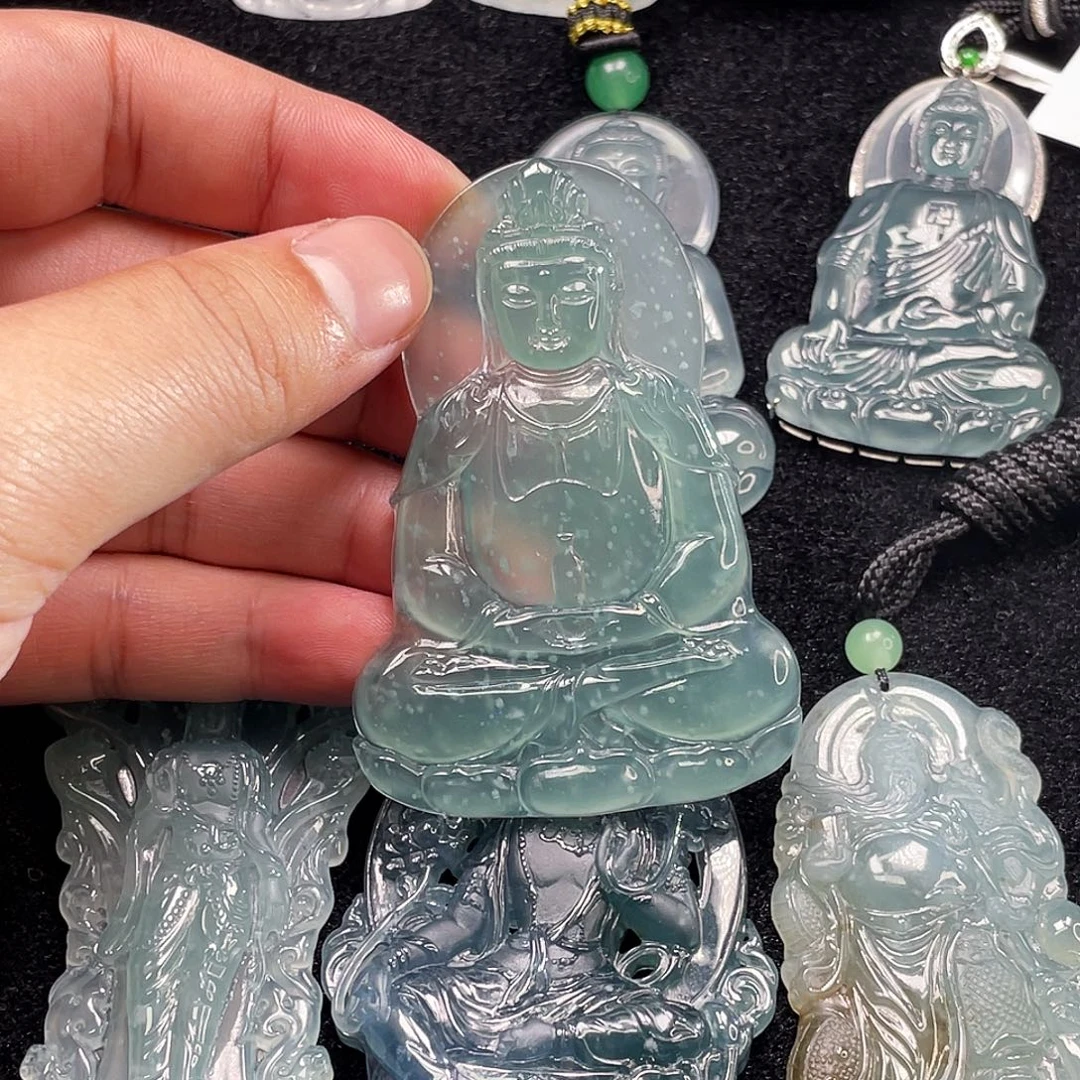 翡翠未镶嵌颈饰6，