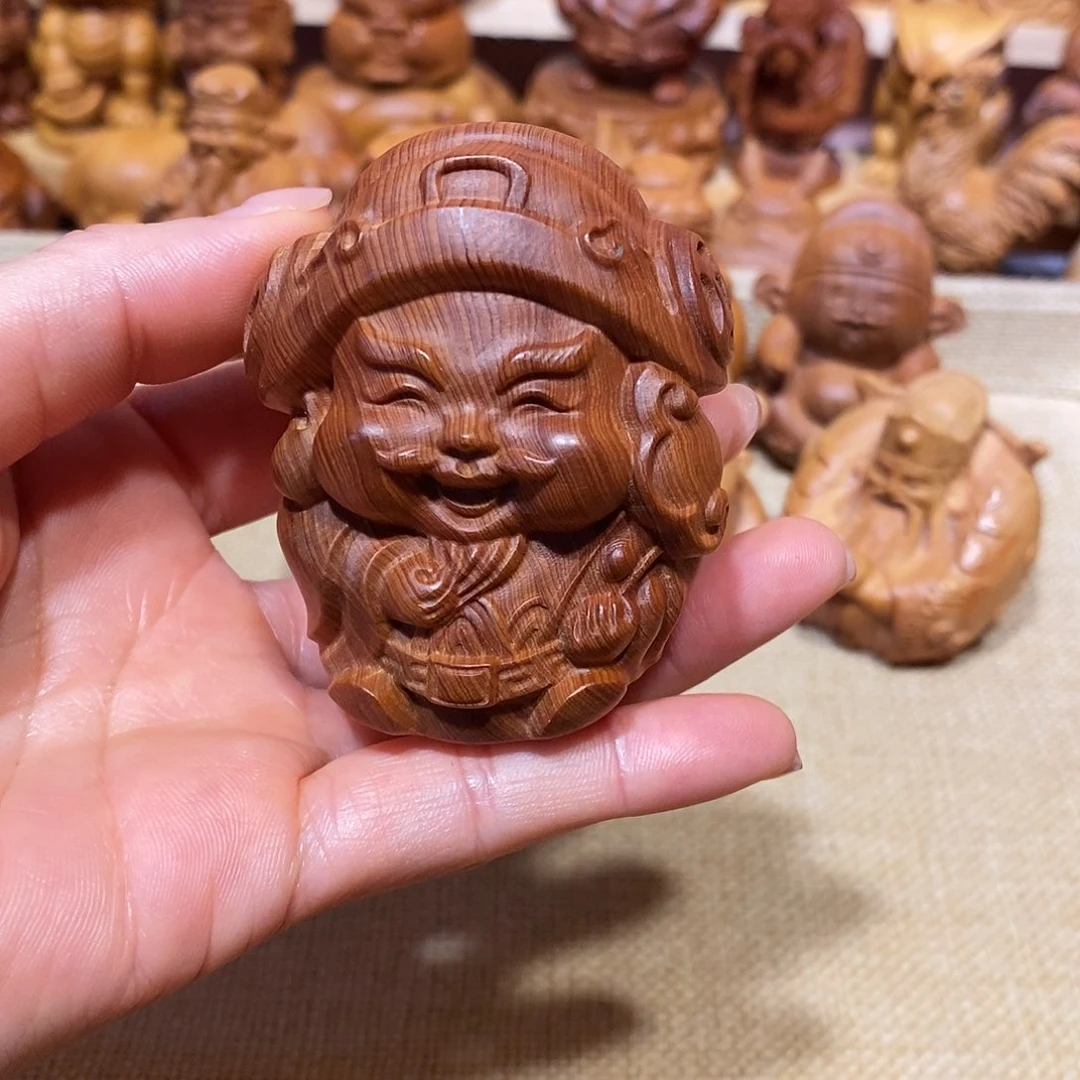 柏木（崖柏）大****.崖柏手把件，财神