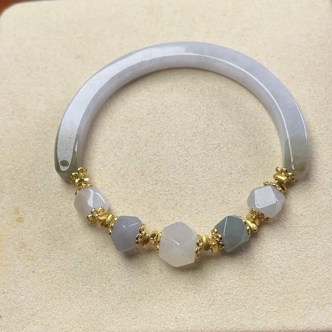 翡翠未镶嵌手链半镯