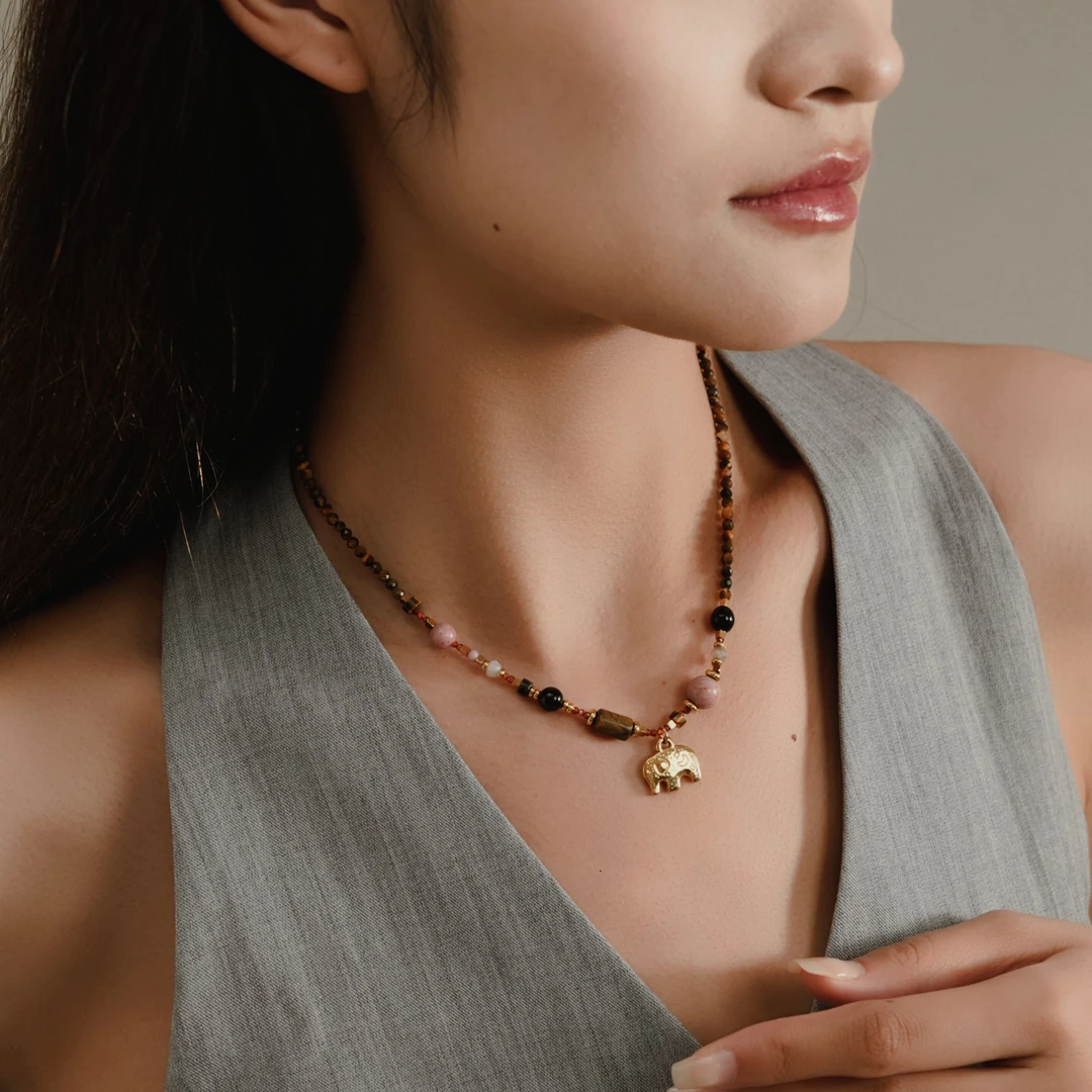 不锈钢亚克力项链 设计感梦幻小岛美拉德串珠小象项链时尚饰品