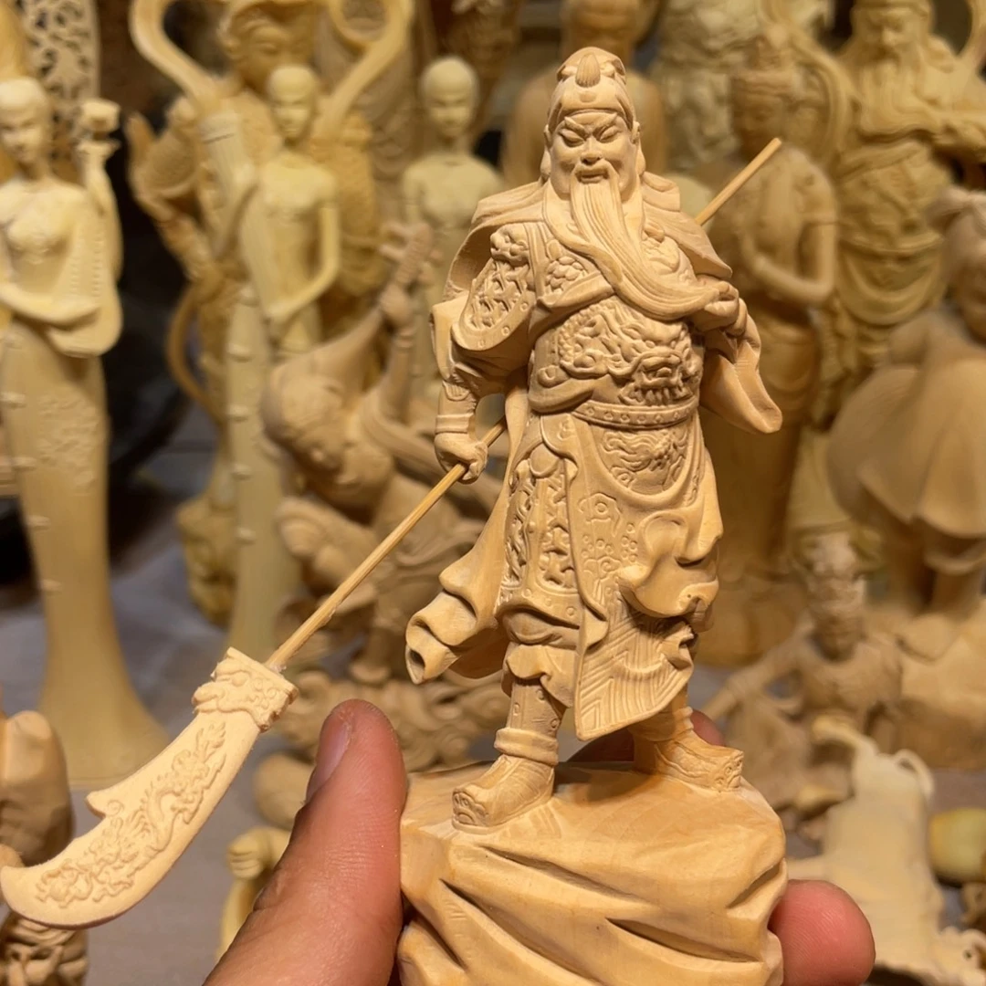 黄杨木横刀关羽小摆件