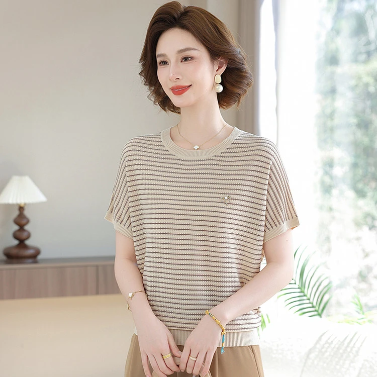 母亲节妈妈夏装套装冰丝短袖T恤中老年女新款气质时尚休闲上衣服