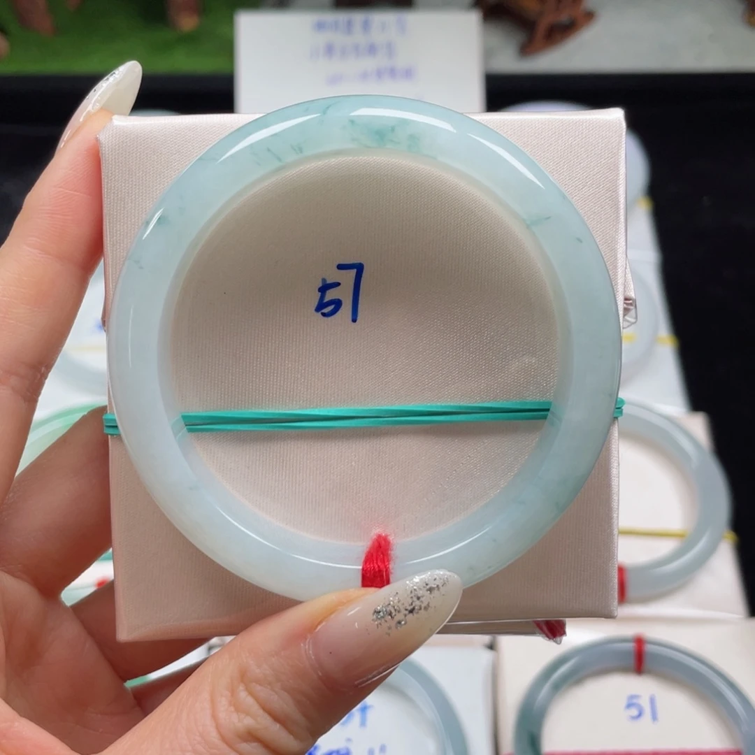 翡翠手镯未镶嵌缅甸翡翠手镯35