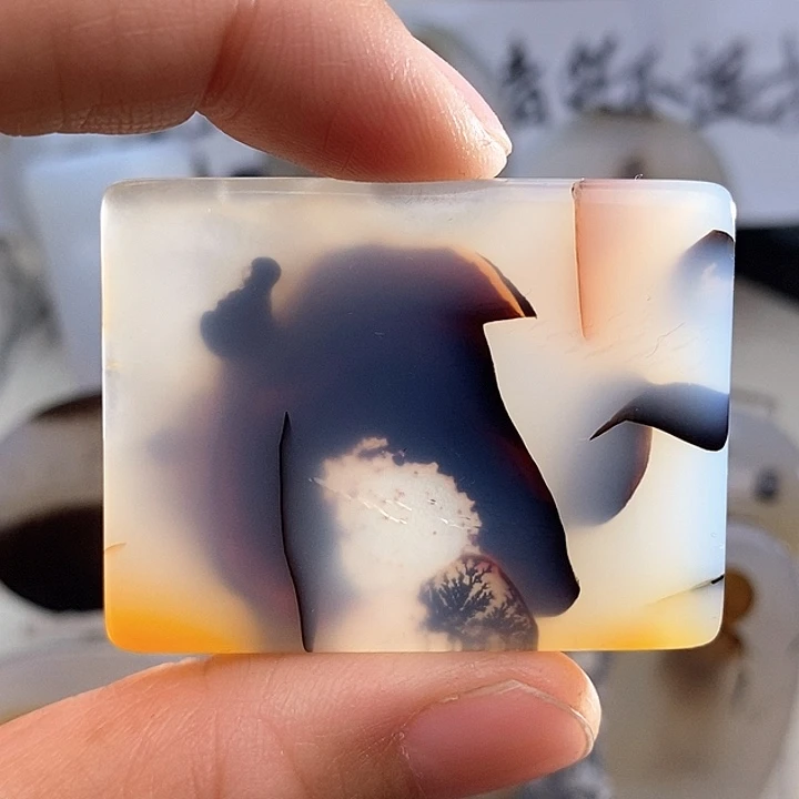 玛瑙/玉髓颈饰未镶嵌