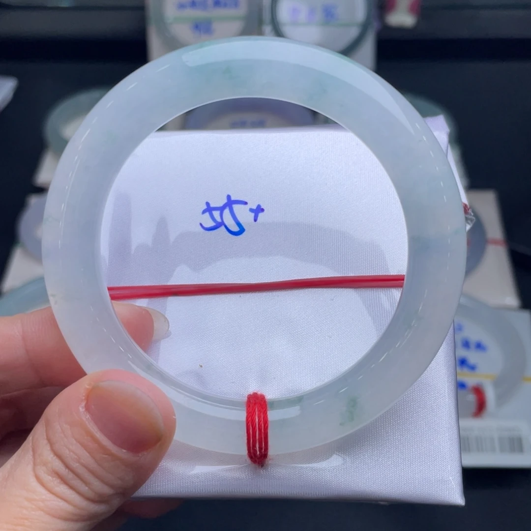 翡翠未镶嵌手镯翡翠手镯63