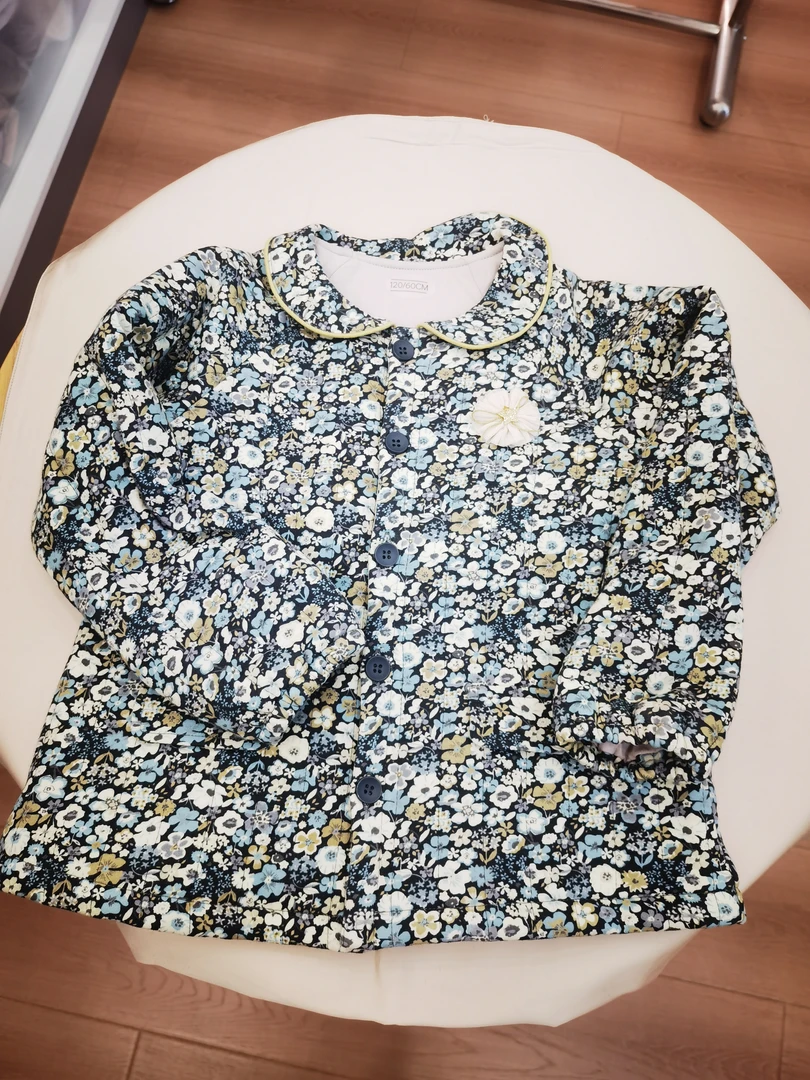 粒粒仔儿童夹棉保暖碎花秋冬款外套