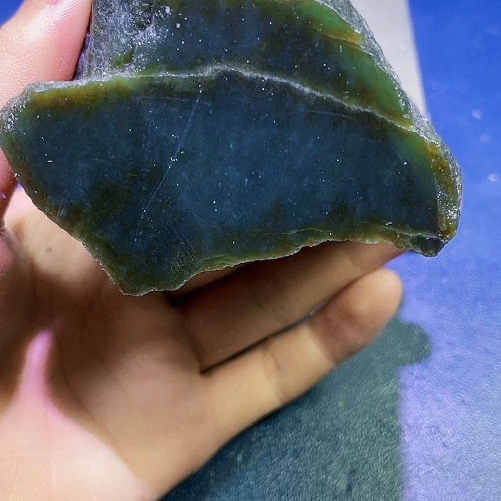 未镶嵌和田玉（糖玉）珠宝半成品