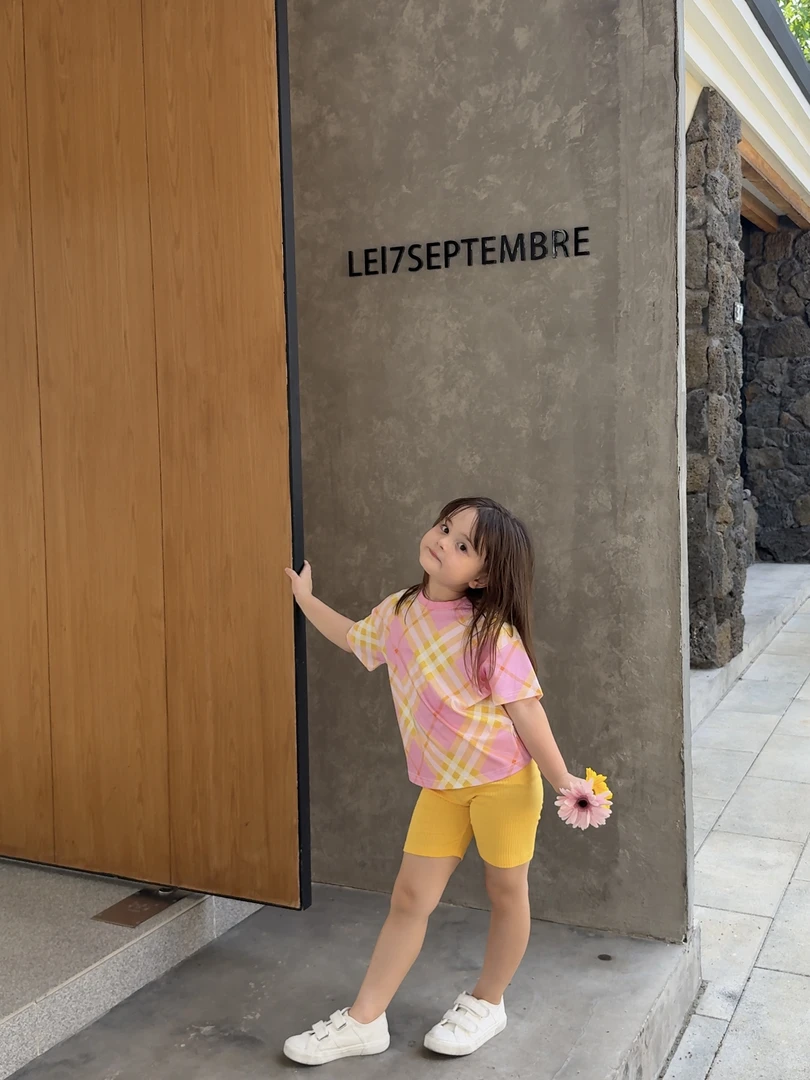 Enya小蘑菇 夏季新款儿童经典黄格超软T恤