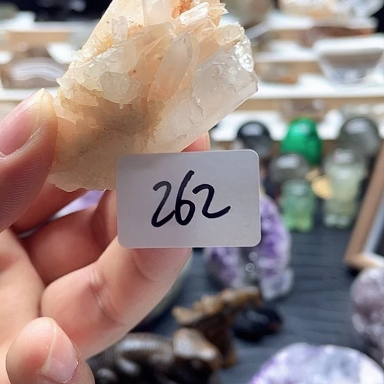 未镶嵌水晶大型摆件（非配饰）