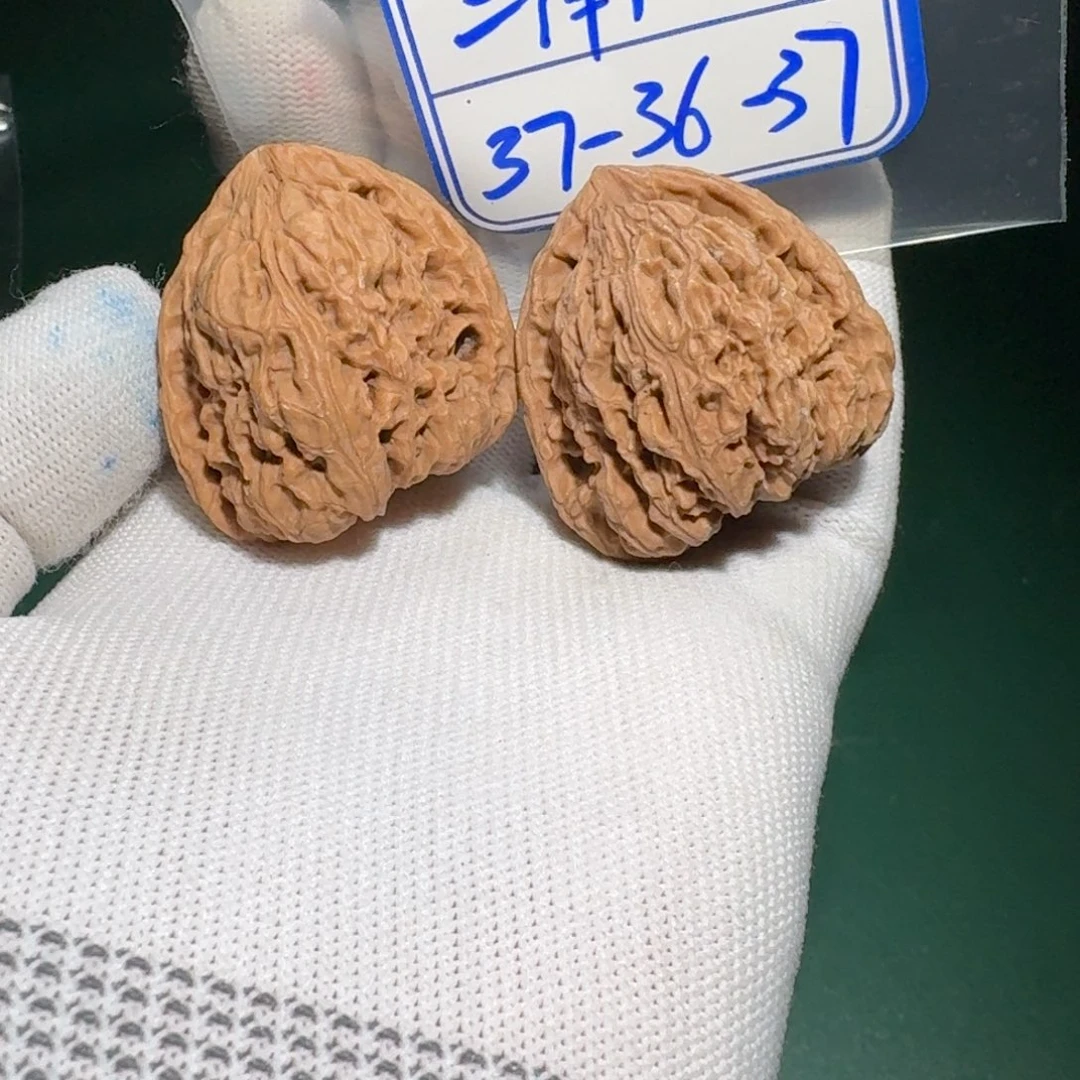 文玩核桃把件8号南疆s