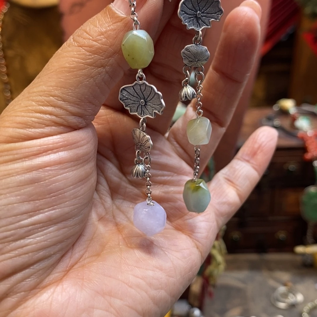 翡翠吊坠(赠链)未镶嵌