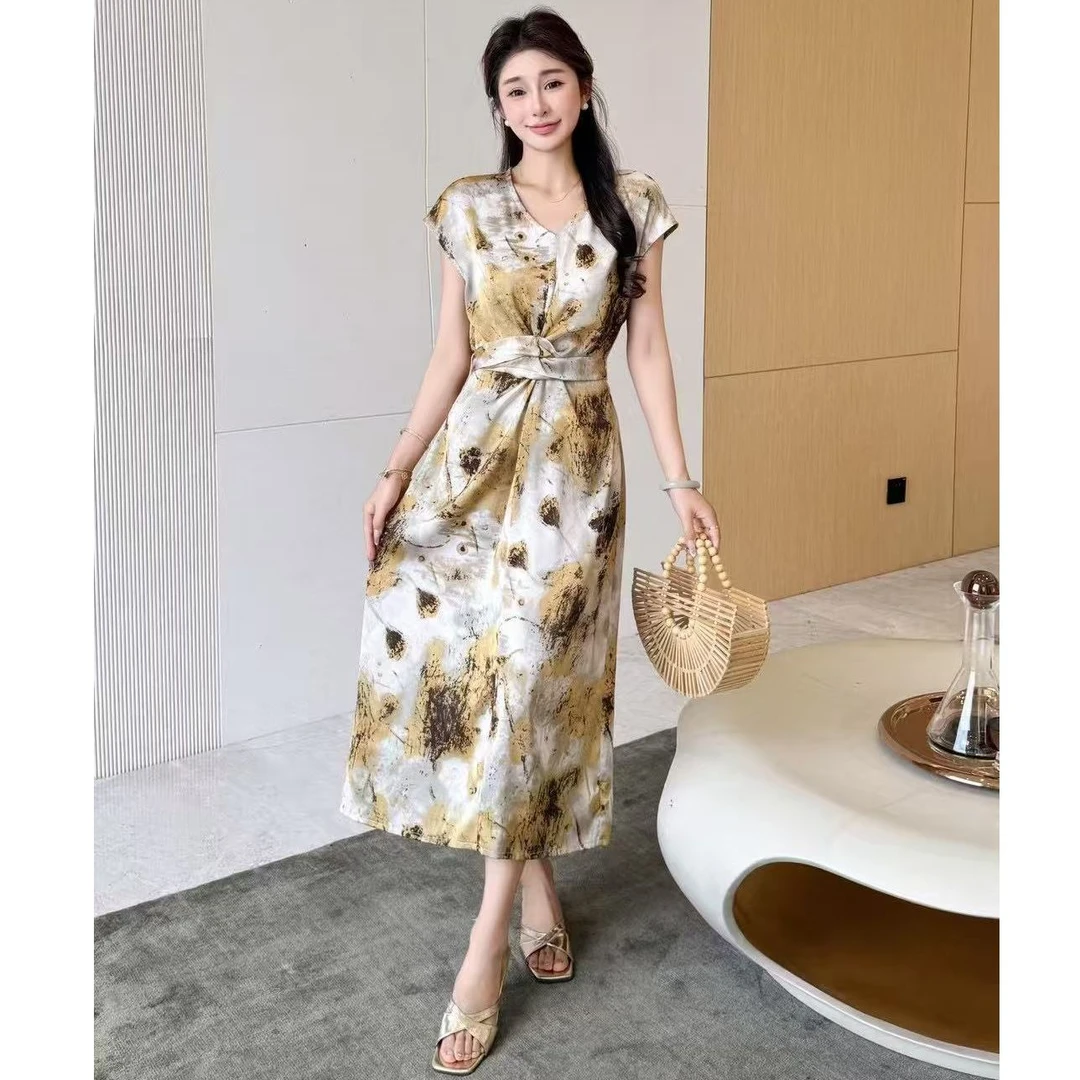 DS52850回味依衣高级感时尚设计师收腰连衣裙