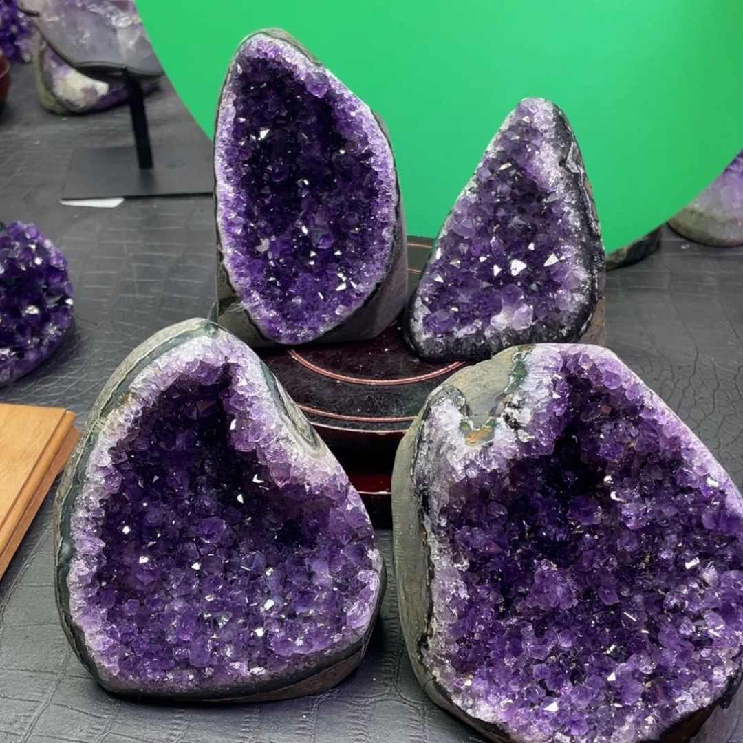 紫晶大型摆件（非配饰）未镶嵌