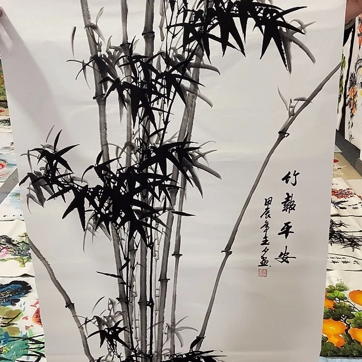 三个张画廊直播间！