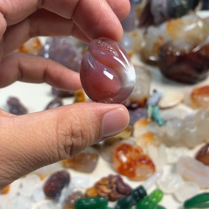 未镶嵌颈饰玛瑙/玉髓