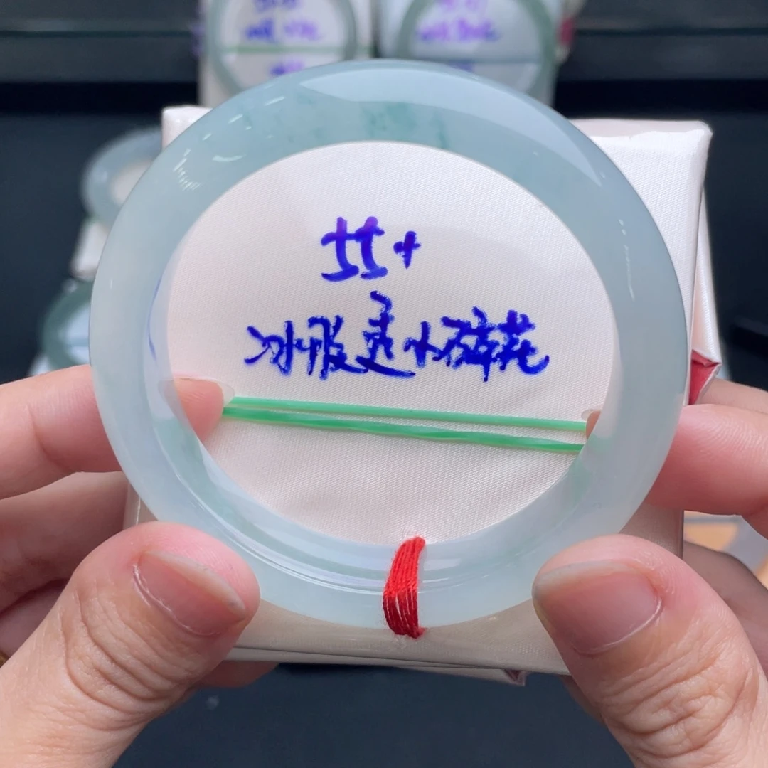 翡翠未镶嵌手镯翡翠手镯32