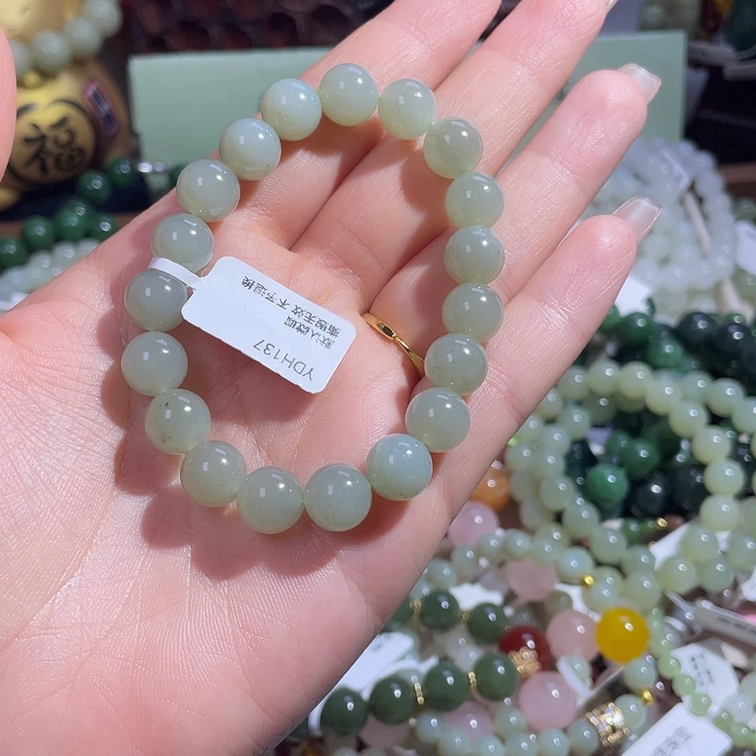 顺***水和田玉未镶嵌手串
