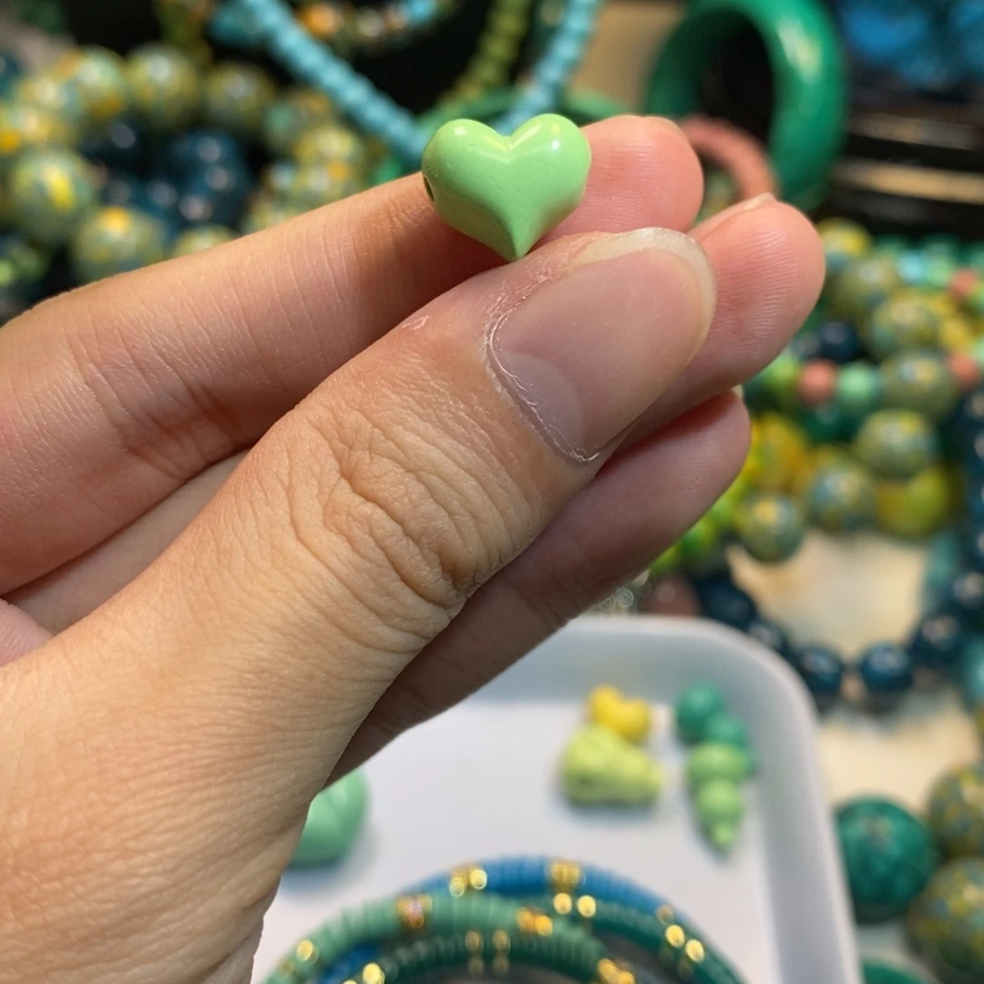 南红玛瑙手串未镶嵌