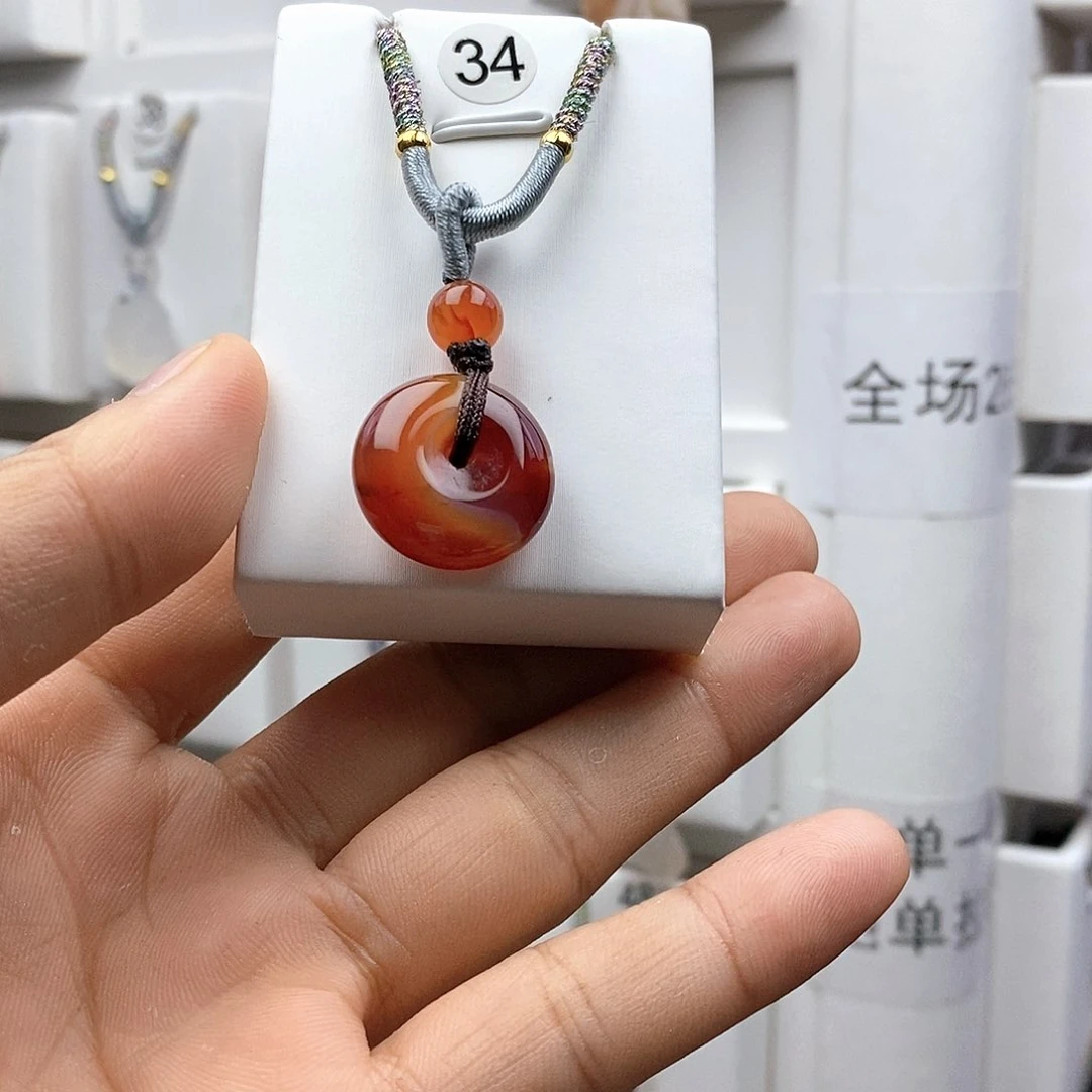 石英质玉吊坠(不含链)未镶嵌