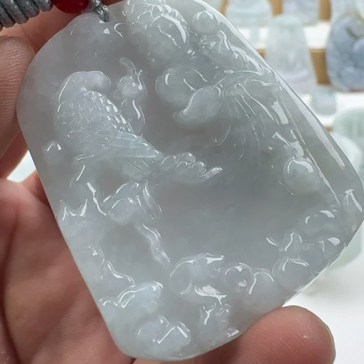 翡翠未镶嵌颈饰天然缅甸A货翡翠