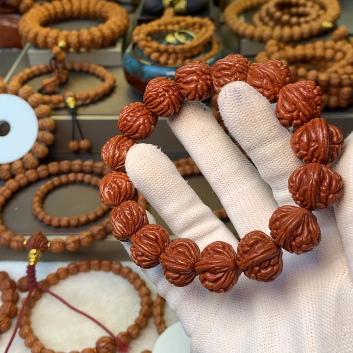 青***松桃核手串秦岭龙纹