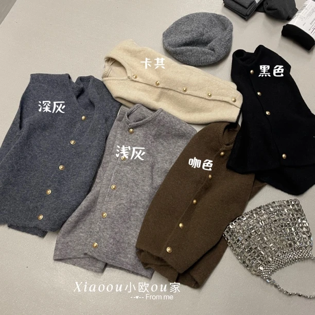 OU-法式复古小金扣圆领针织马甲女宽松韩系百搭温柔显瘦叠穿毛衣