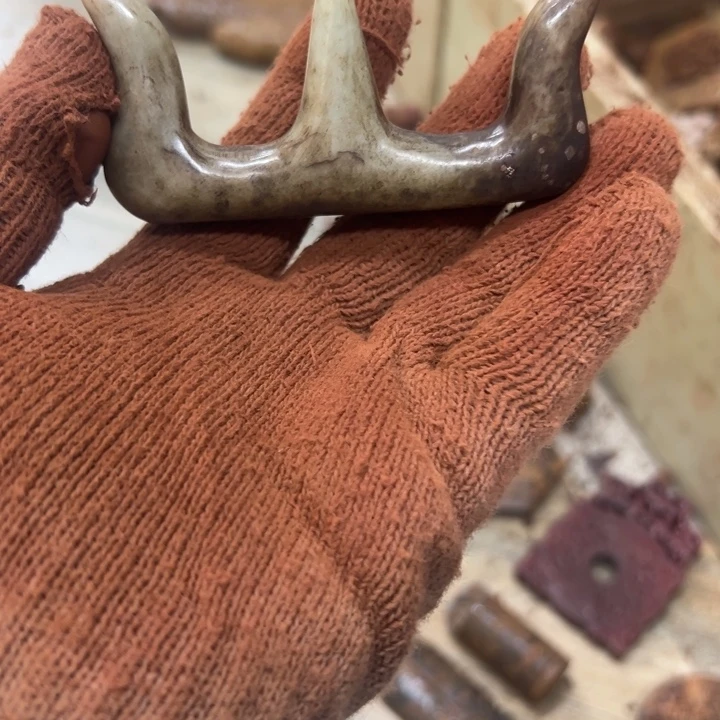 和田玉（青白玉）未镶嵌挂件