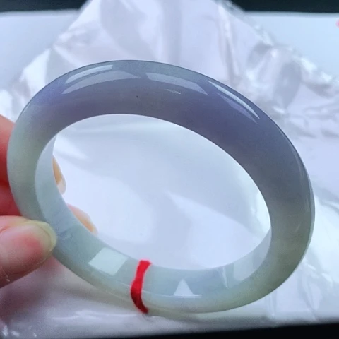翡翠手镯未镶嵌42 号翡翠手镯