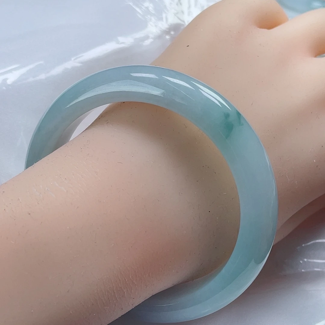 翡翠手镯未镶嵌缅甸翡翠手镯57圈