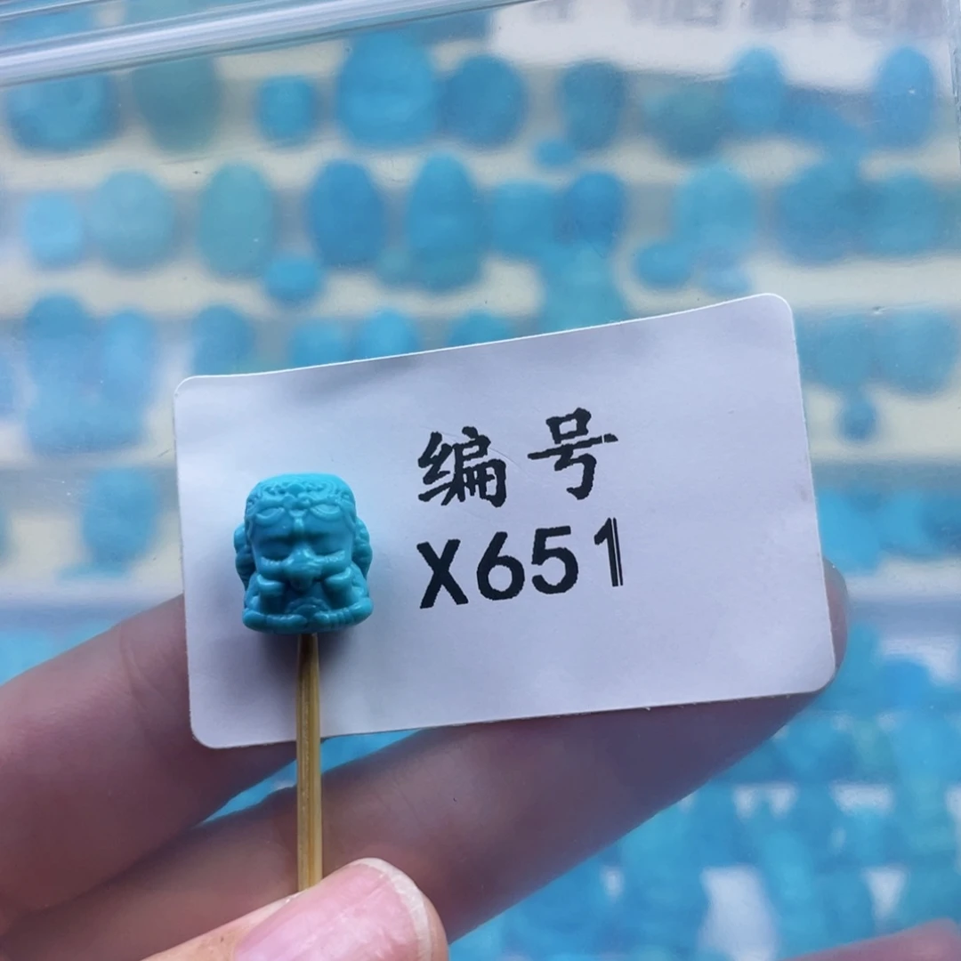 未镶嵌绿松石天然原矿绿松石雕件
