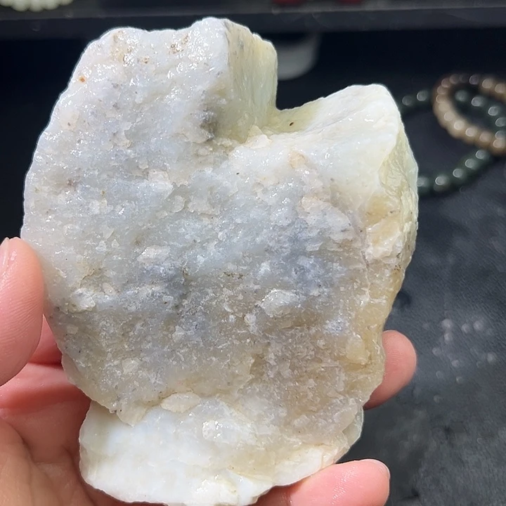 和田玉（糖玉）足银镶嵌车挂