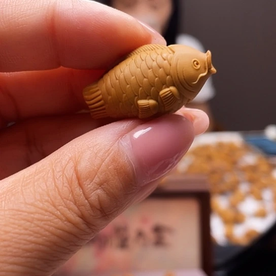 橄榄核的颜色和颜色都