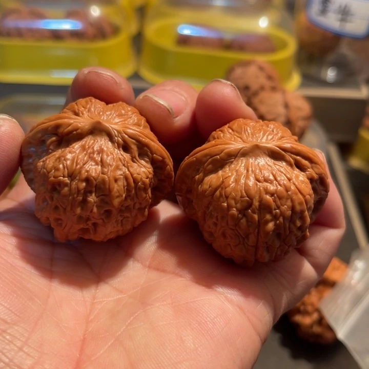 文玩核桃把件全品血麒麟40➕