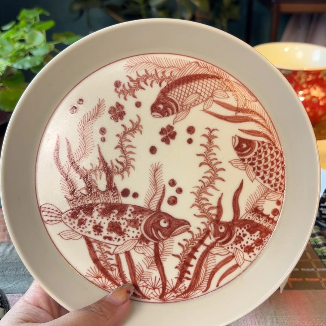 青花釉里红鱼藻壶承