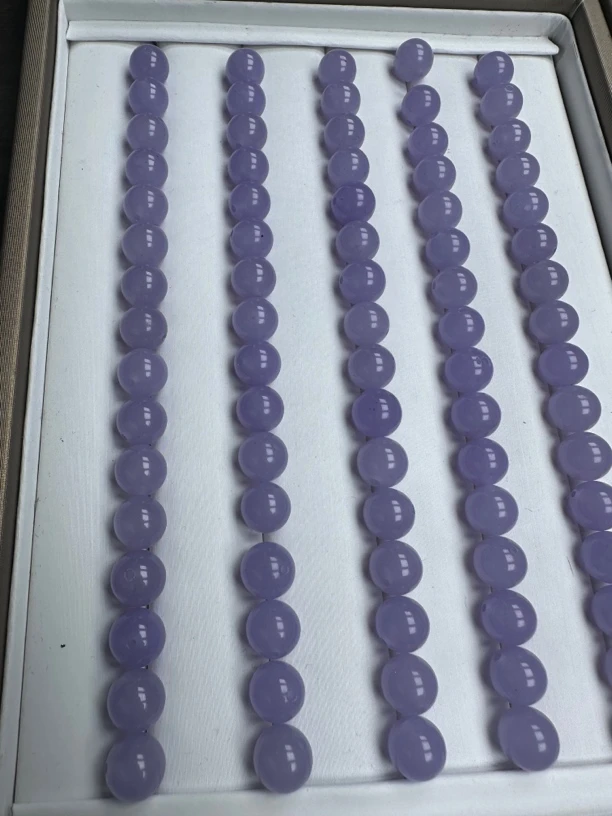 缅料A货卡10mm左右茄紫珠子一颗(多样性发货)