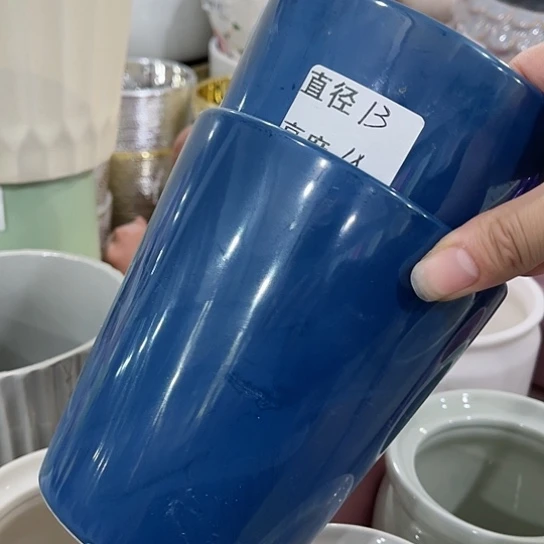 多肉绿植陶瓷花盆9.9包邮，有孔