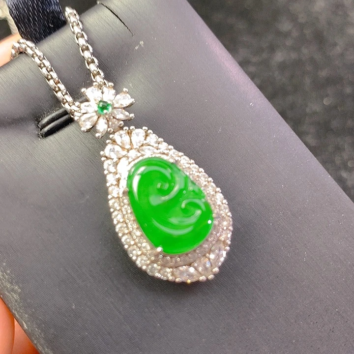 【闪购商品】翡翠颈饰未镶嵌翡翠