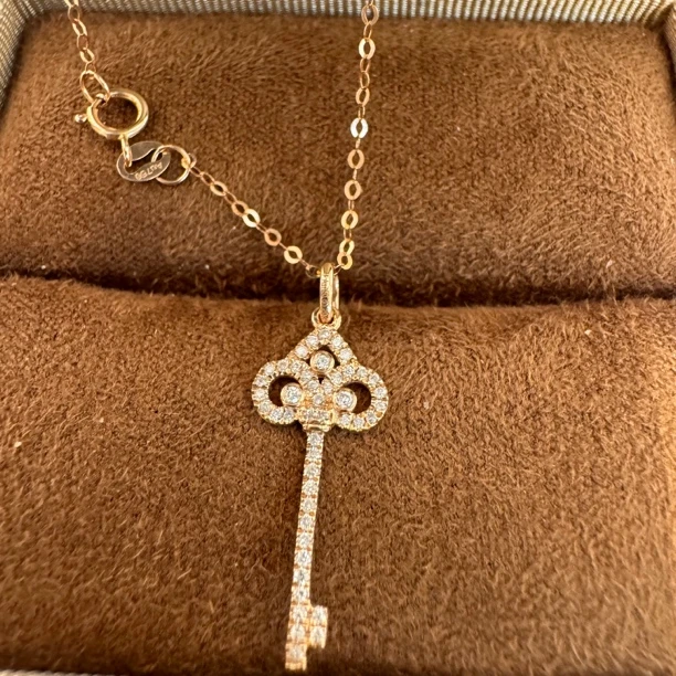 Mini版通体18K金天然南非钻石一把开启幸福之门小钥匙项链