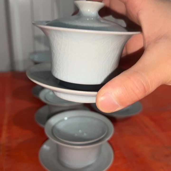 月白马蹄盖碗马蹄