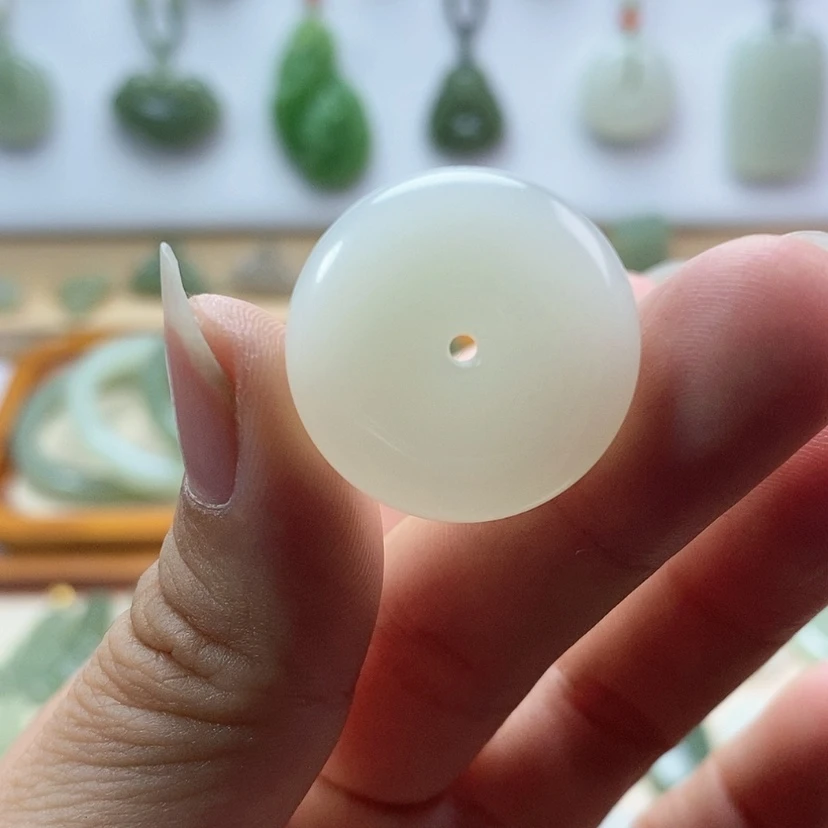 【闪购商品】和田玉未镶嵌颈饰