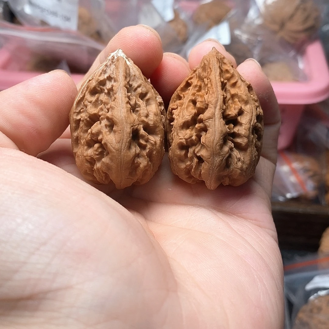 1文玩核桃火焰玲珑塔39-468