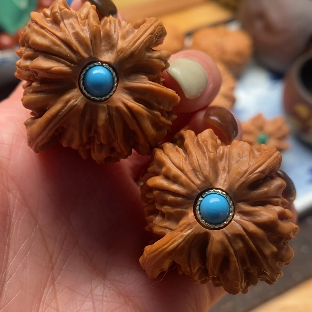 文玩核桃把件39尺寸全品四座楼